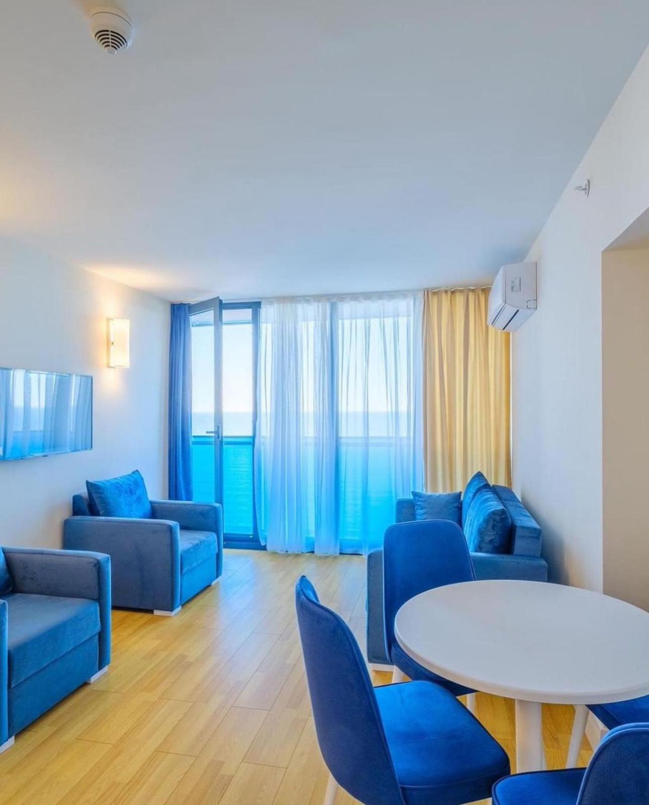 Luxury Panorama Sea View Apartment & Central Batumi Eksteriør bilde