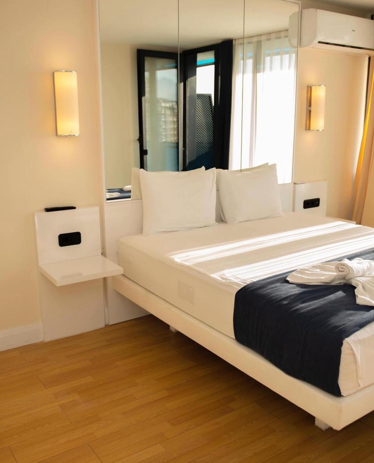 Luxury Panorama Sea View Apartment & Central Batumi Eksteriør bilde